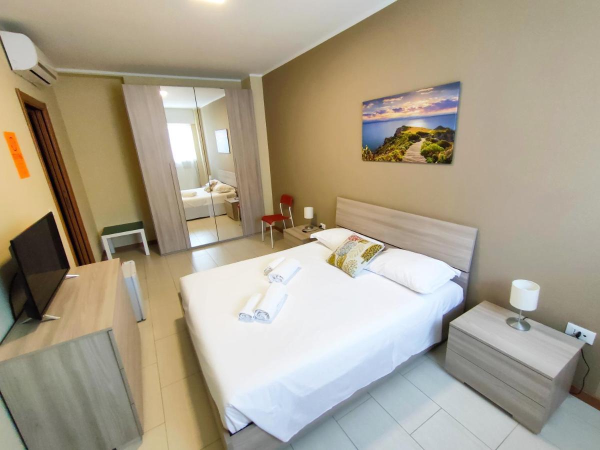 Grab A Flat In Coroneo Aparthotel Trieste Luaran gambar